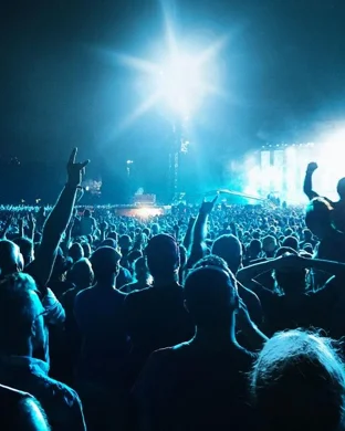 Live concert by R&B Fest