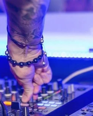 DJ Goldenhour